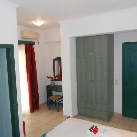 Golden Star 4* 奈德里