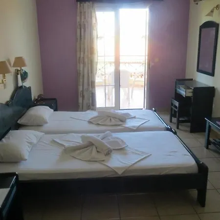 Golden Star Apartmanhotel Nidrí